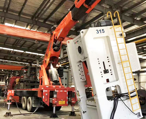 鱼峰提升工作效率，选择优质折臂吊租赁服务