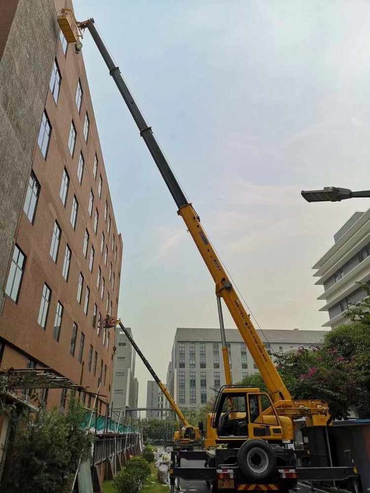 鱼峰汽车吊出租哪家好，选择最靠谱的服务商指南