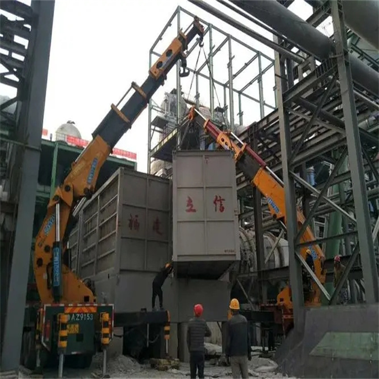 鱼峰吊车出租价格对比：短期租赁与长期包月哪个更划算？