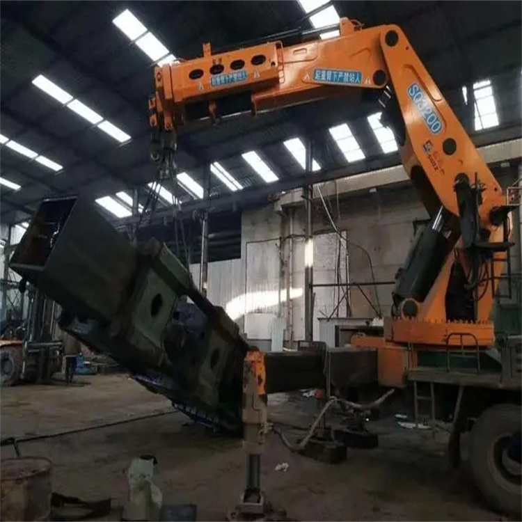 鱼峰折臂吊出租怎么收费