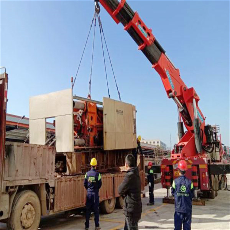 鱼峰折臂随车吊出租